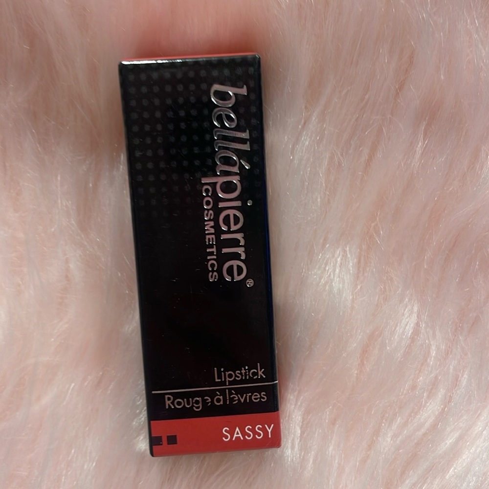 Bellapierre cosmetics lipstick